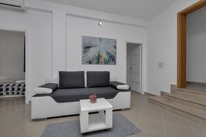 Apartment (A1) | Living room - Apartment Petar (Makarska)