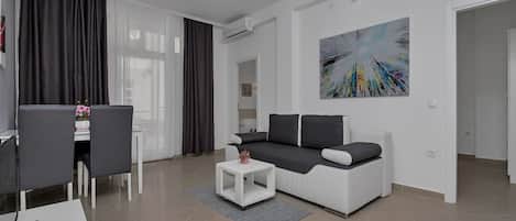 Apartment (A1) | Living room