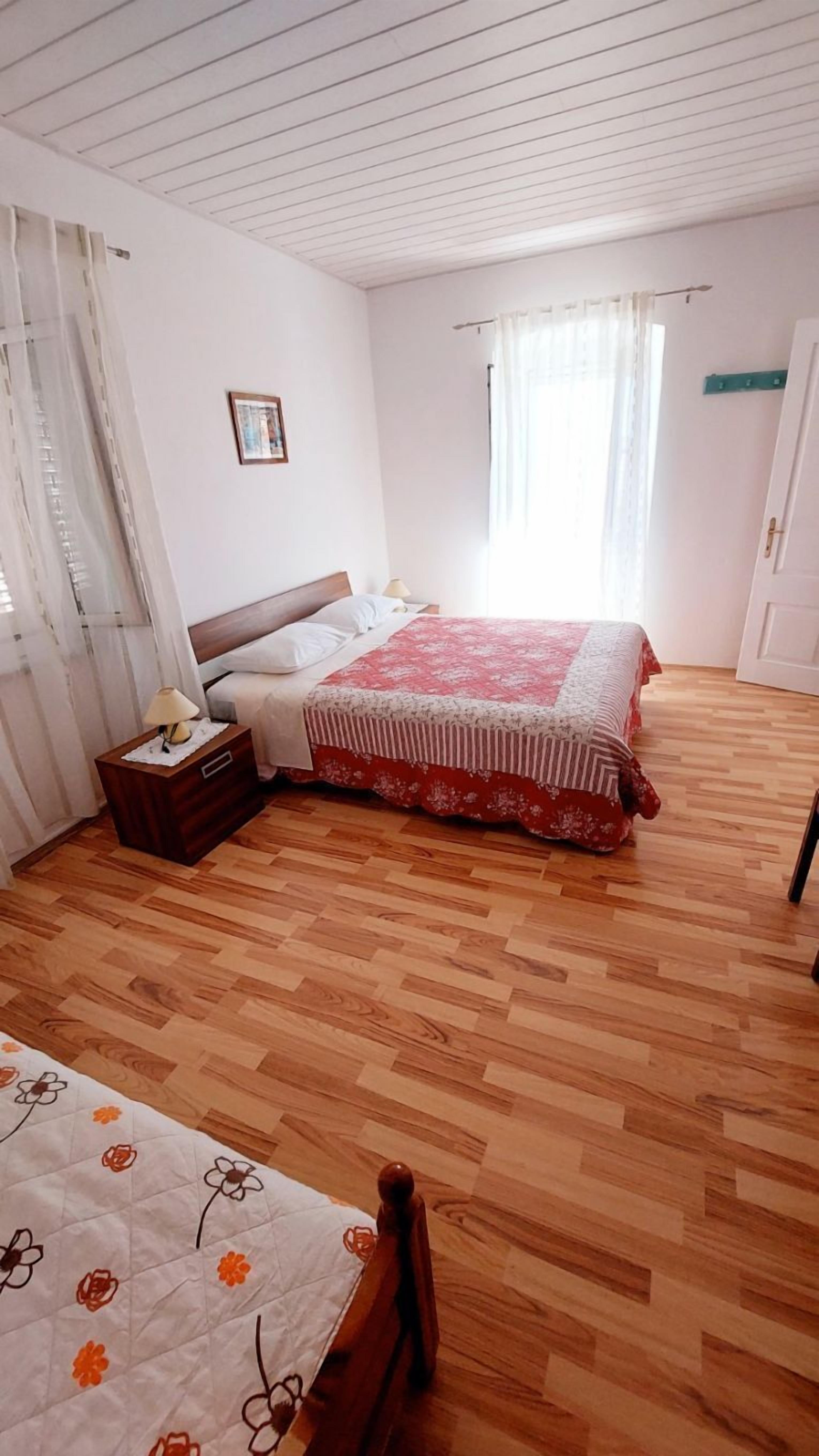 Fer et planche à repasser, Wi-Fi gratuit