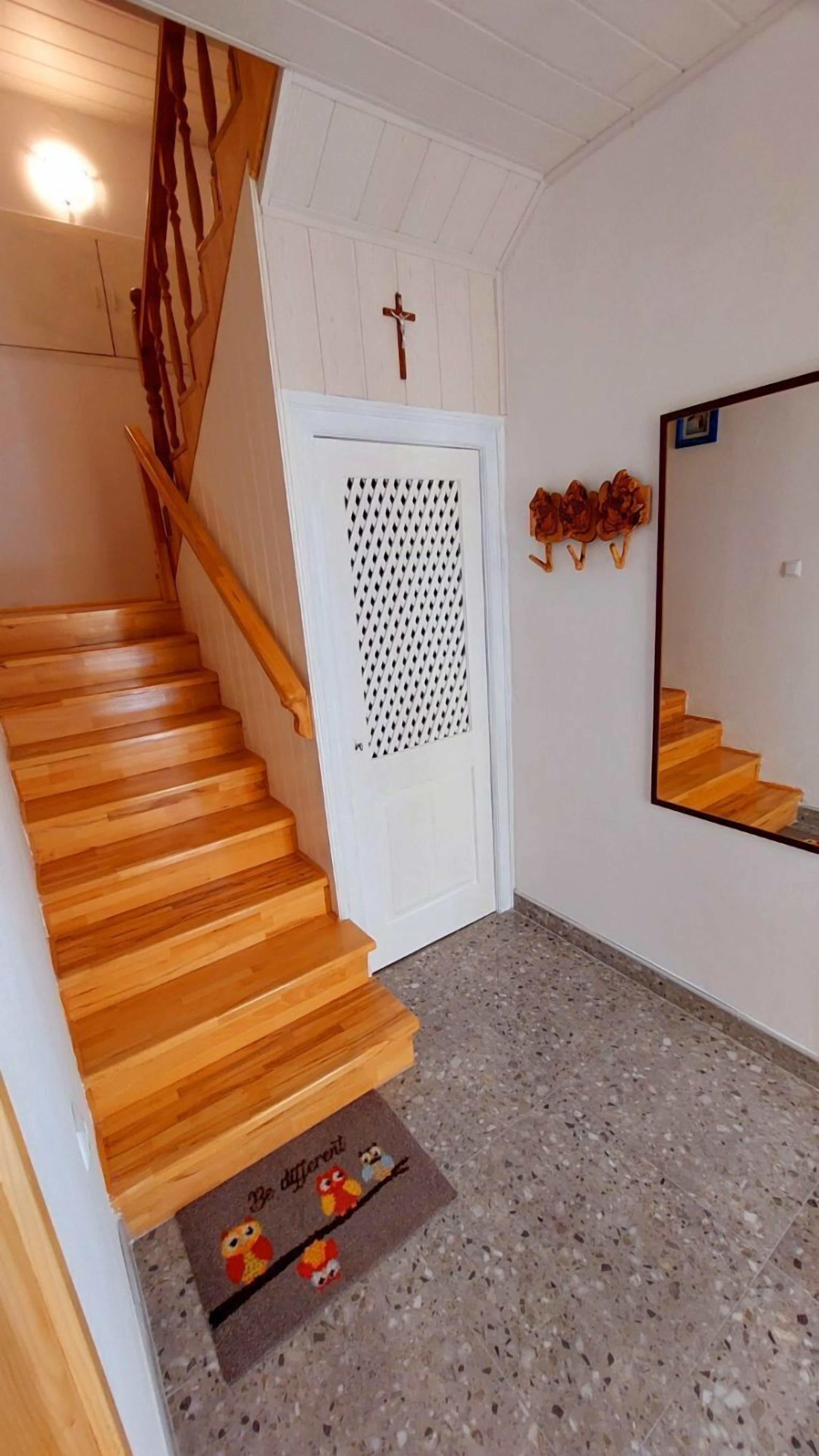 Apartment (A1) | Treppe