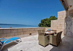 Apartment (A2) | Terrace/patio - Apartments Draga (Brela)