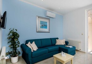 Apartment (A1) | Living room - Apartments Draga (Brela)