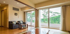 Superior-sviitti, 1 makuuhuone, parveke, vuoristonäköala | Näkymä huoneesta