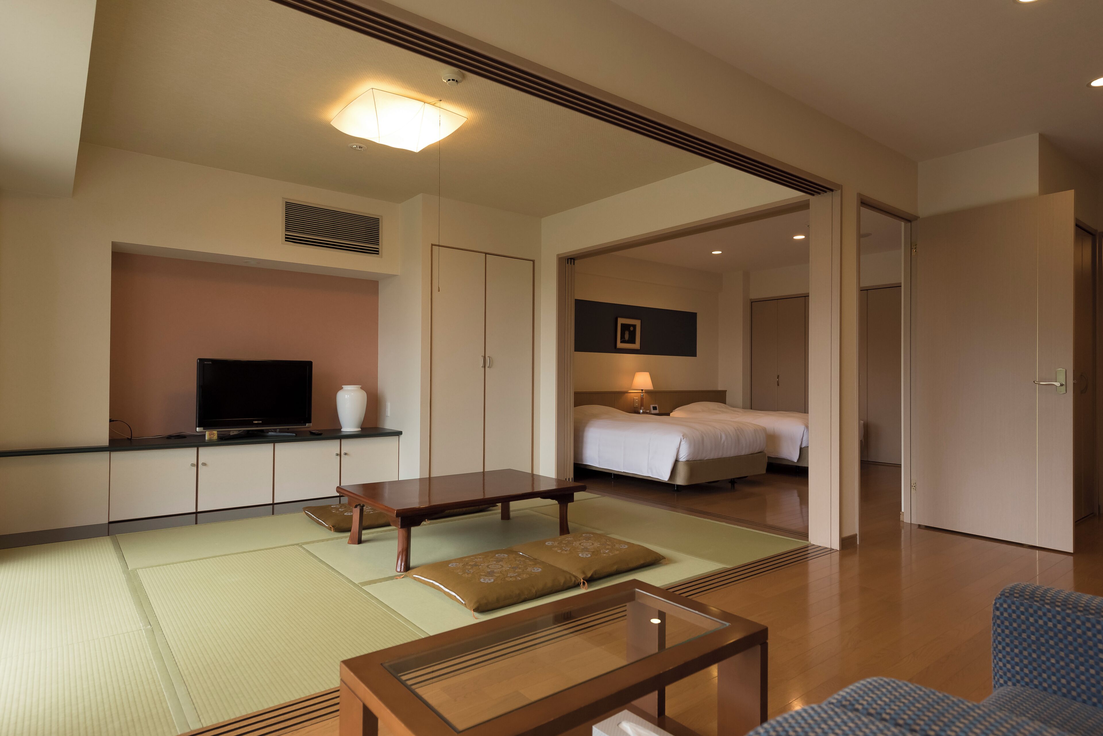 Panoramic Suite, Balcony, City View | Premium bedding, in-room safe, desk, laptop workspace