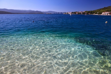 Beach nearby. Apartments Drago