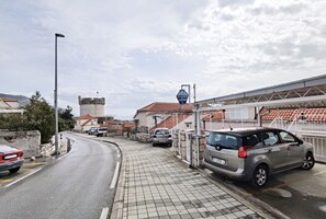 セルフパーキング (無料)