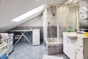 Apartment (A1) | Bathroom - Apartment Anja (Dubrovnik)
