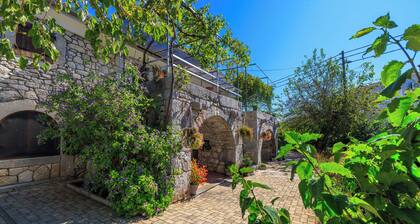 Apartments Insula Insule