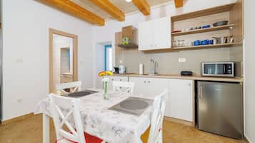 Studio (A2) | Bếp riêng