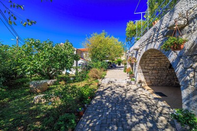 Apartments Insula Insule