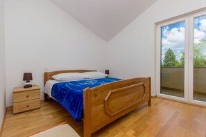 House | Free WiFi - House Brist (Drnis)