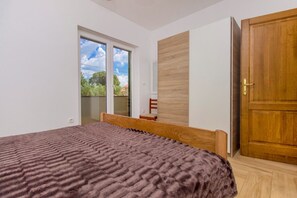 House - House Brist (Drnis)