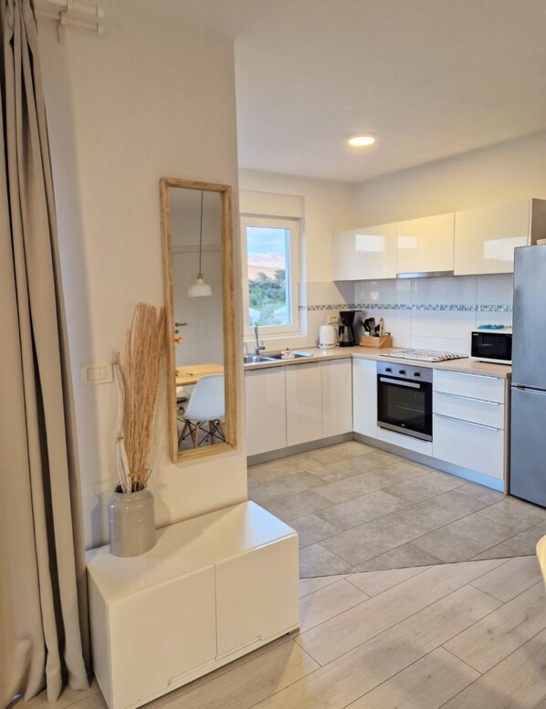 Căn hộ (A3) | Bếp riêng