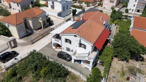 Aerial view - Apartments Marijan (Pakostane)