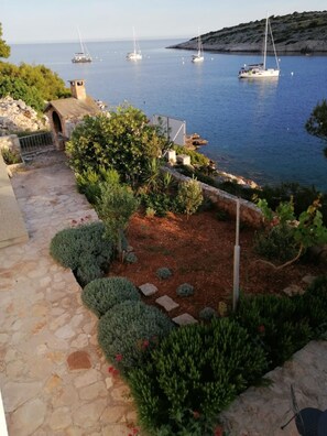 Property grounds - House Dragi (Sibenik)