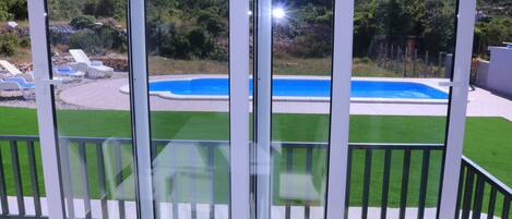 Casa | Piscina | Piscina interna, piscina externa