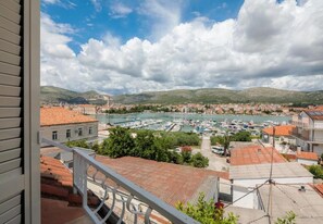 Apartment (A1) | Terrace/patio - Apartment Dora (Trogir)