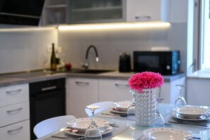 Apartment (A1) | Private kitchen | Fridge, microwave, oven, stovetop - Apartment Sani (Split)