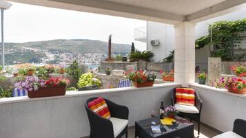 Apartment (A1) | Terrace/patio