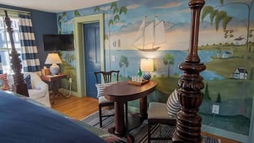 Planxa i posts de planxar, wifi gratuïta i roba de llit