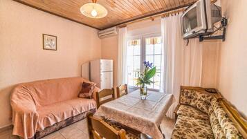 Appartement (A1) | Woonkamer