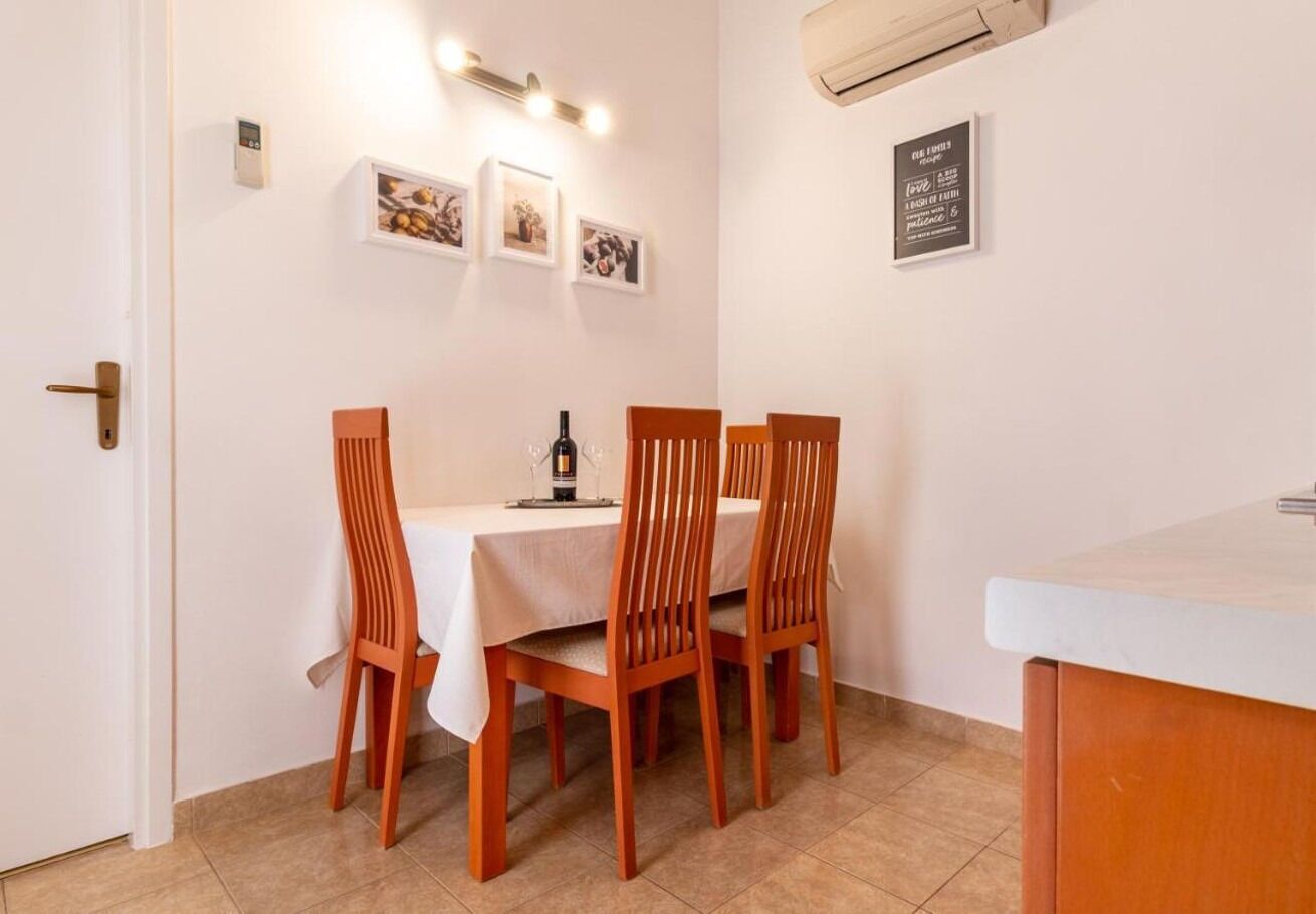 Tempat makan
