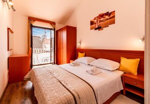 Apartment (A1) | Iron/ironing board, free WiFi - Apartment Branka (Podstrana)