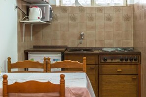 Studio (A1) | Eigene Küche