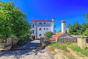 Exterior - Apartments Olgi (Crikvenica)