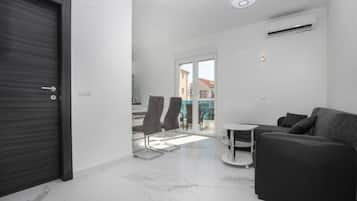 Apartment (A2) | Interior