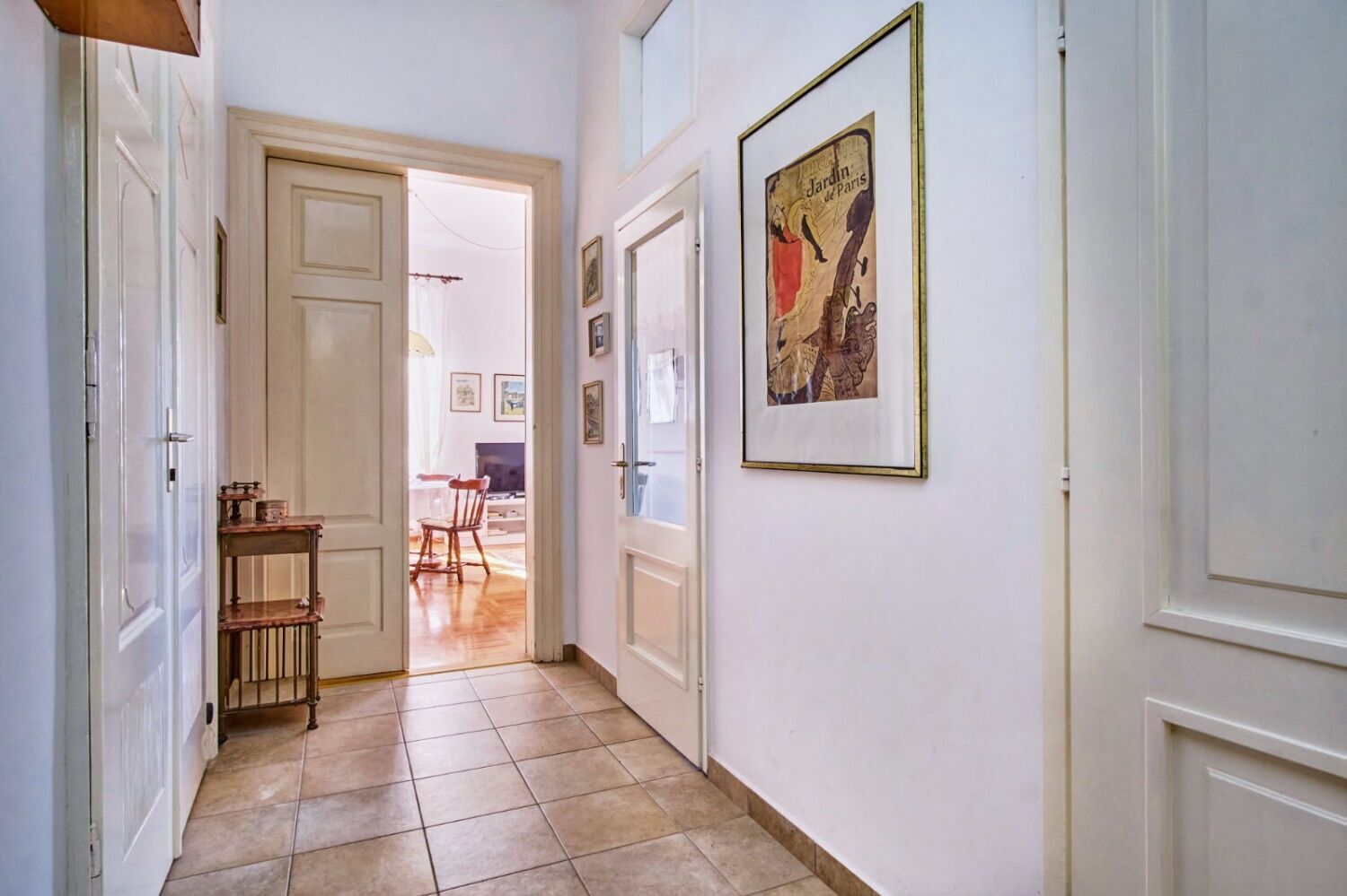 Căn hộ (A2) | Hành lang