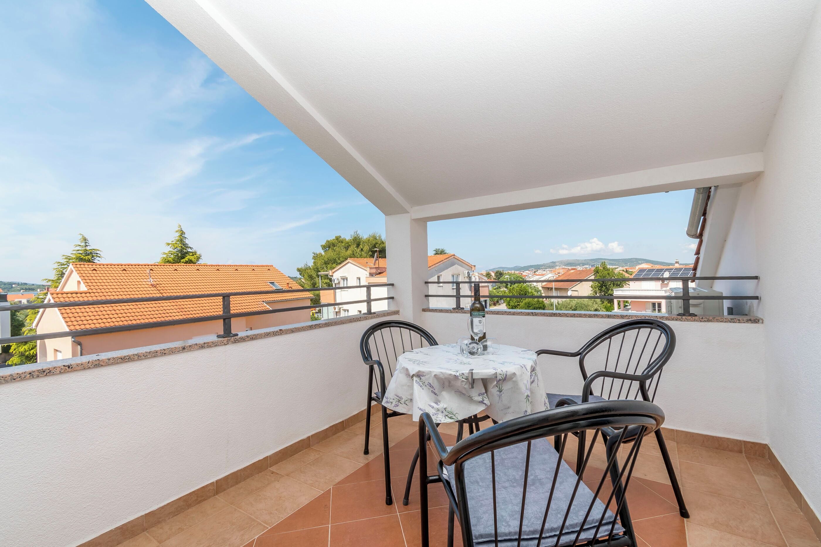 Apartment (A5) | Balcony