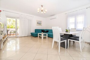 Apartment (A1) | Dining - Apartments Nada (Vodice)