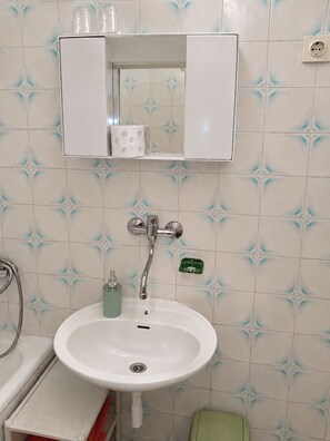 Unclassified image, 5 of 19, button - Apartment Anka (Omis)