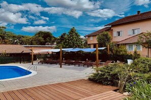 Outdoor pool - Rooms Mar (Rakovica)