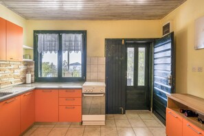 House | Private kitchen - House Momento (Blato)