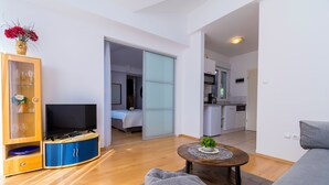 Apartment (A5) | Ruang tamu