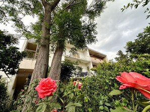 Garden - Apartment Monika (Kastela)