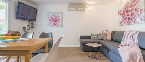 อพาร์ทเมนท์ (A1) | ห้องนั่งเล่น