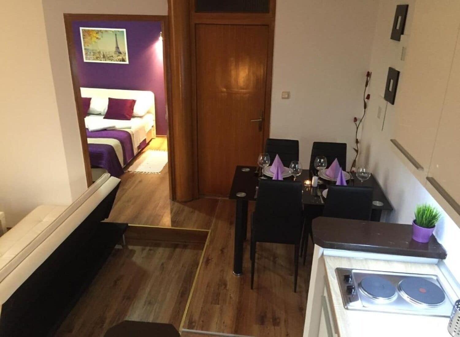 Apartment (A5) | Dining