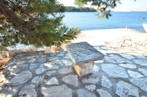 Courtyard - Apartments Lukovac (Blato)