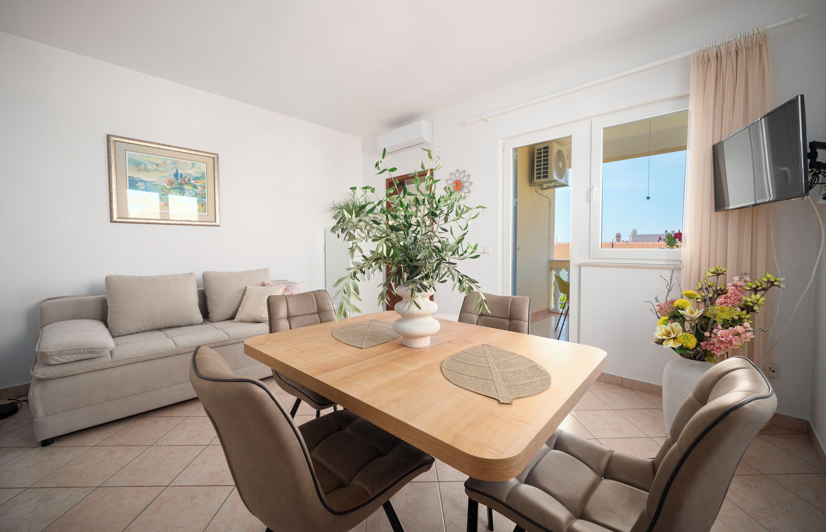 Apartment (A2) | Living room
