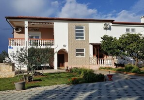 Building design - Apartment Sime (Vrsi)