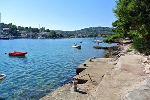 Beach nearby - Apartments Amalija (Lumbarda)
