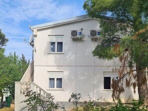 Building design - Apartments Dream (Starigrad)