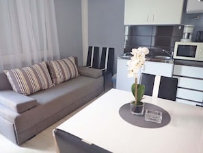 Apartment (A3) | Dining - Apartments Dream (Starigrad)