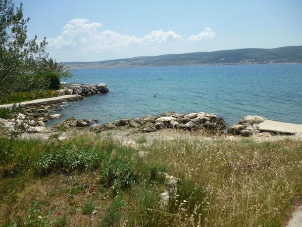 Beach nearby - Apartments Dream (Starigrad)