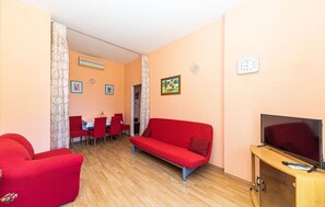 Apartment (A2) | Living room - Apartments Sunny (Makarska)