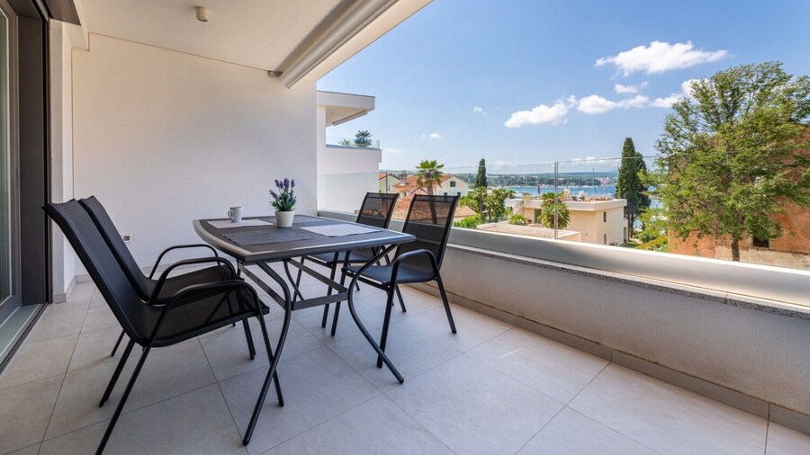 Apartments Marina