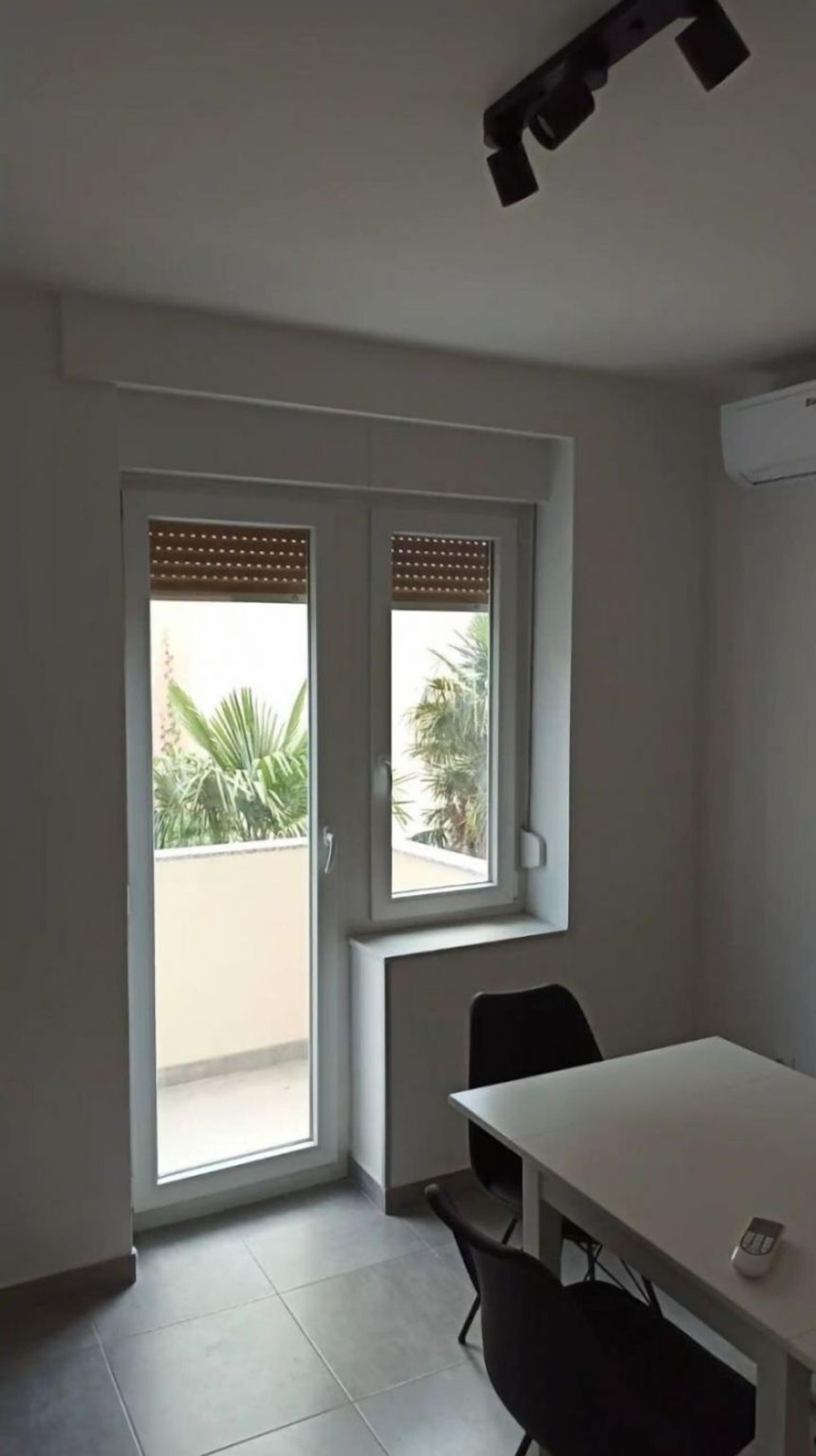 Apartment (A1) | Dining